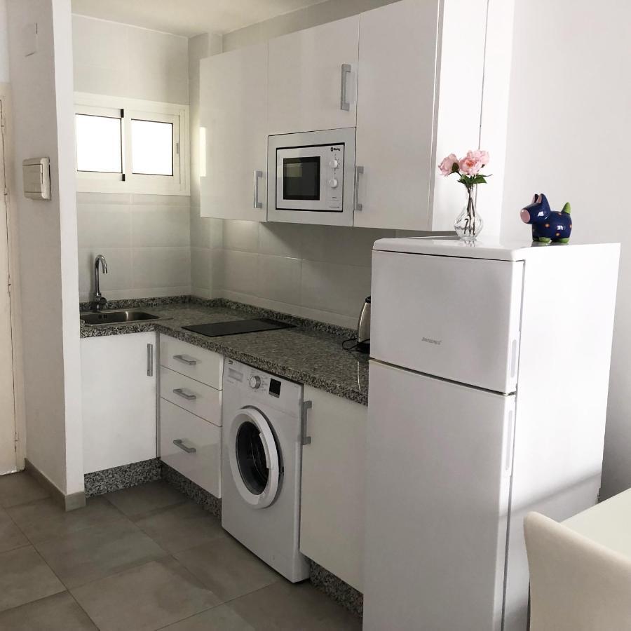 בנאלמדנה Sunny Suites Jupiter Apartments מראה חיצוני תמונה